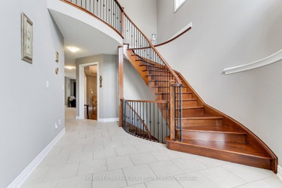 88 Chelsea Crescent • Bradford West Gwillimbury, ON photo 6