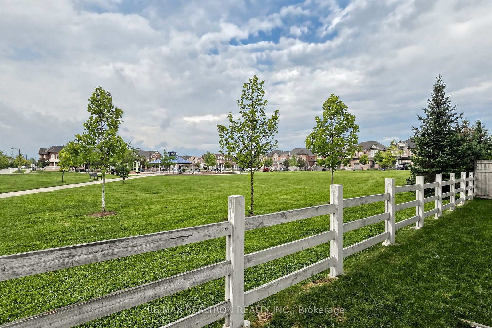 62 Bracknell Avenue • Markham, ON photo 38