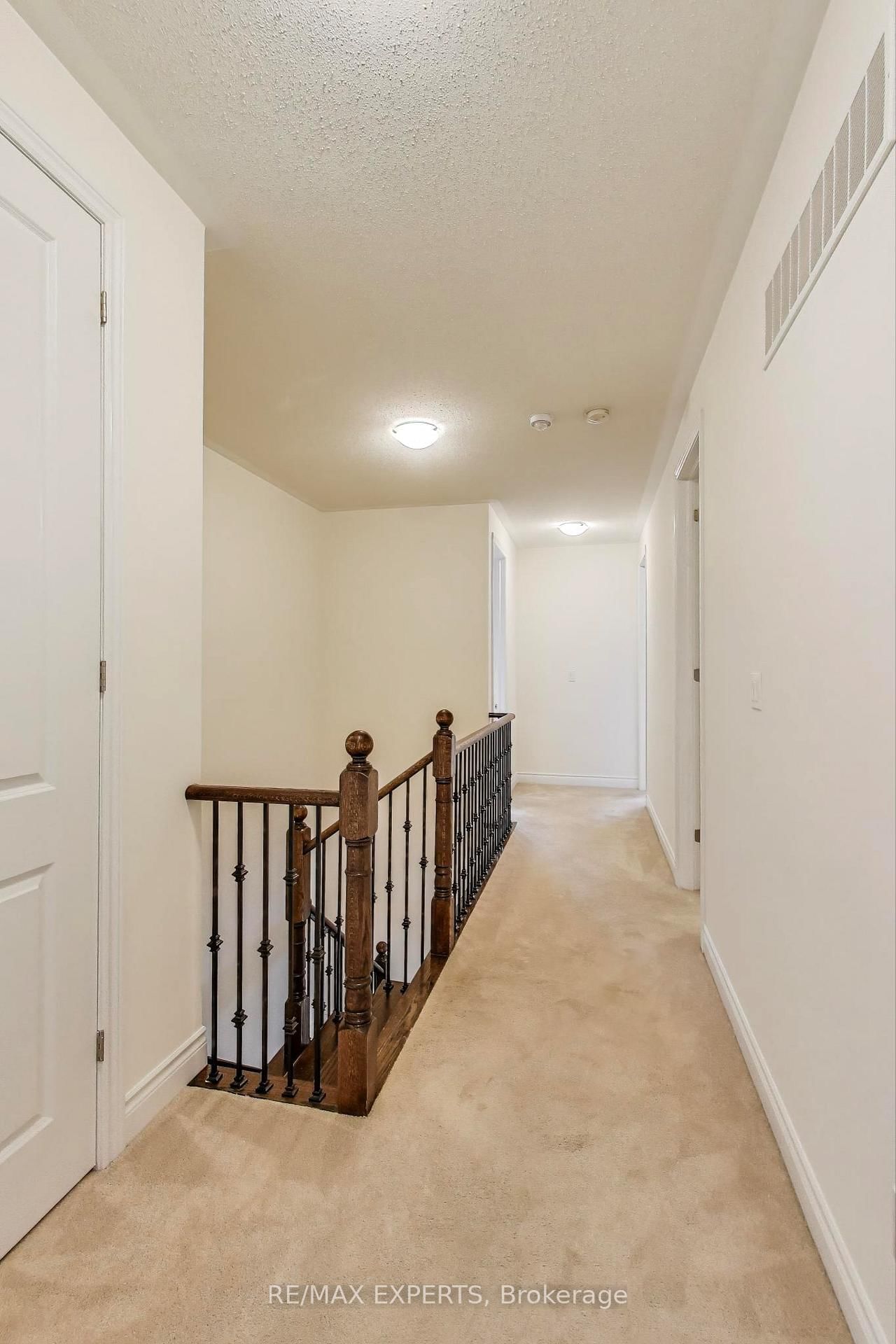 216 Butternut Ridge Trail • Aurora, ON photo 20