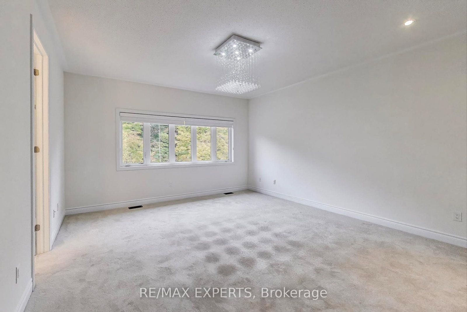 216 Butternut Ridge Trail • Aurora, ON photo 22