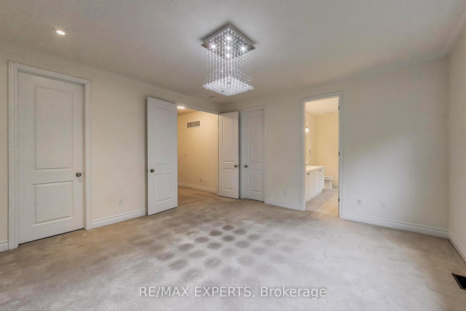 216 Butternut Ridge Trail • Aurora, ON photo 24