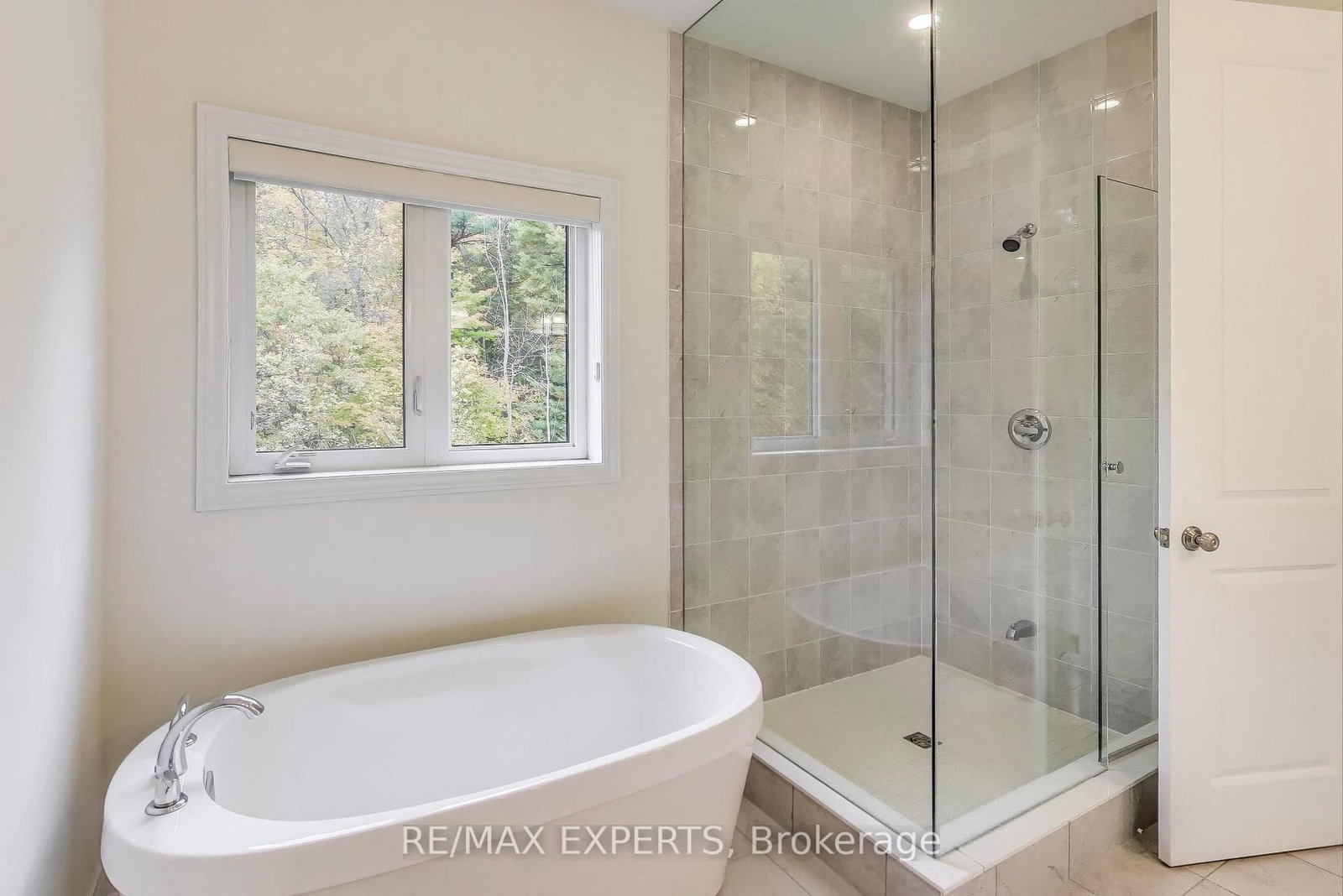 216 Butternut Ridge Trail • Aurora, ON photo 26