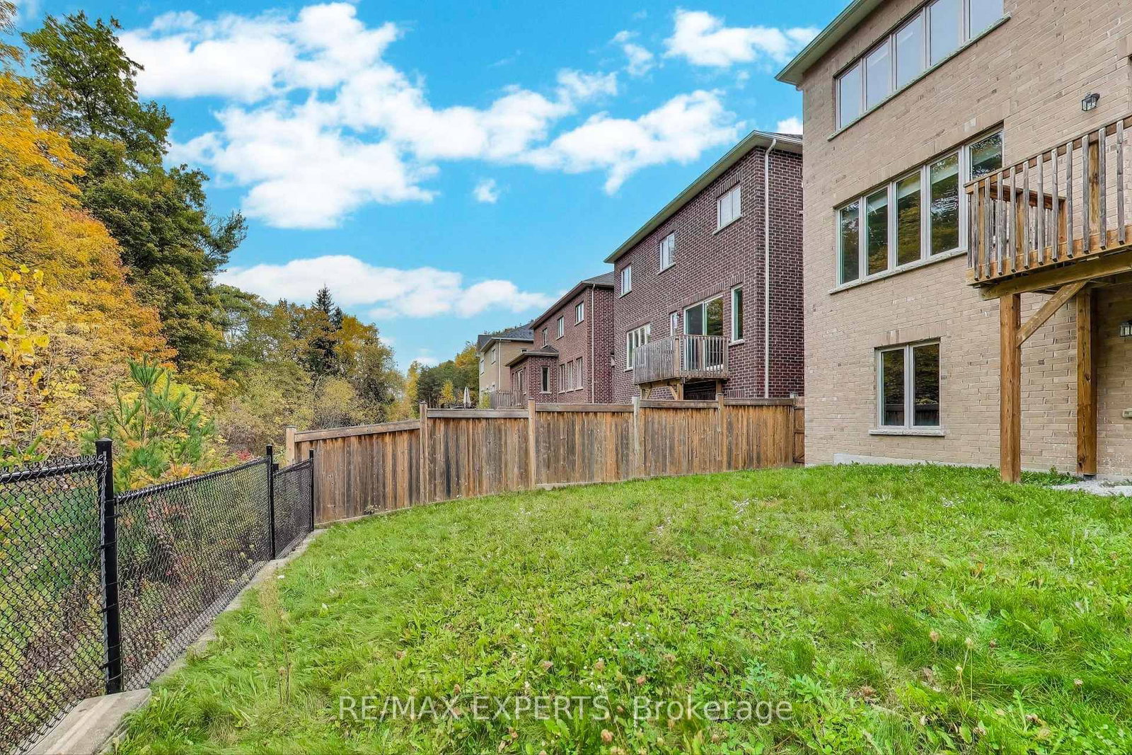 216 Butternut Ridge Trail • Aurora, ON photo 49