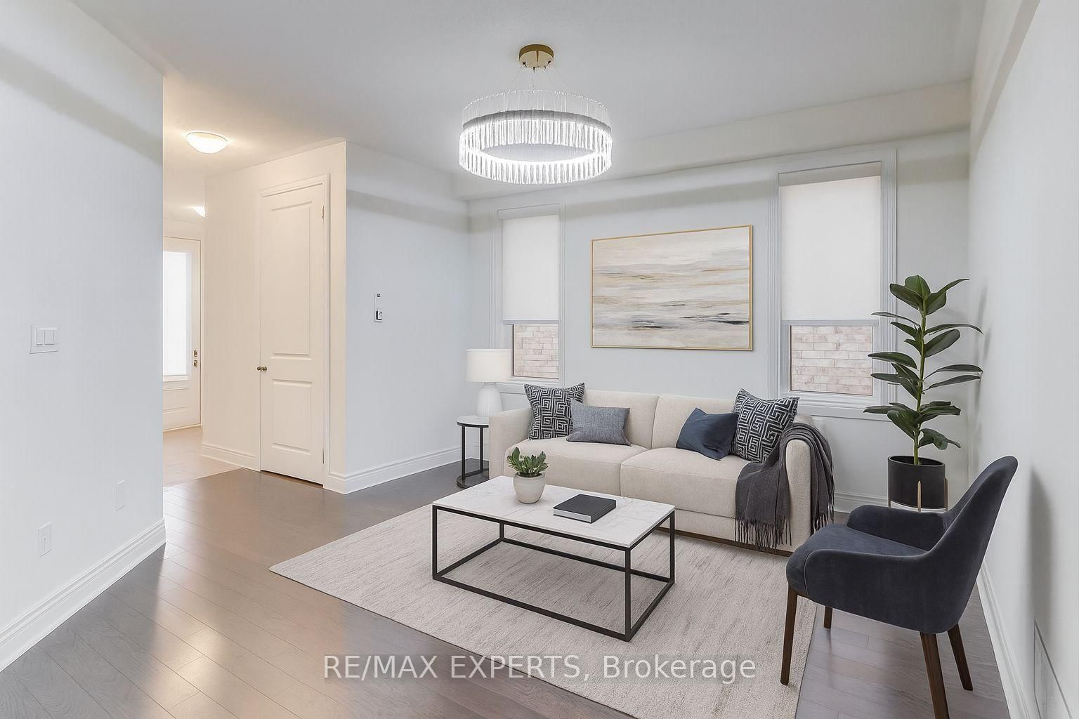 216 Butternut Ridge Trail • Aurora, ON photo 6