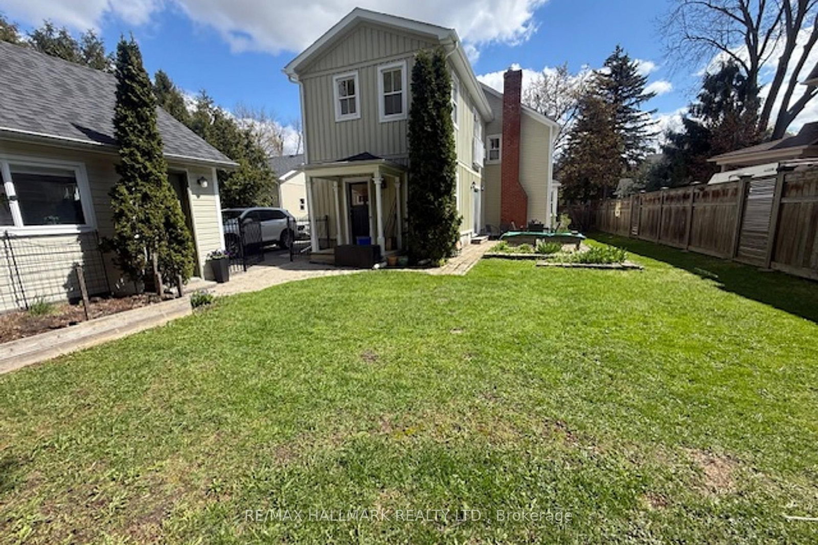 64 Powell Street • Richmond Hill, ON photo 41