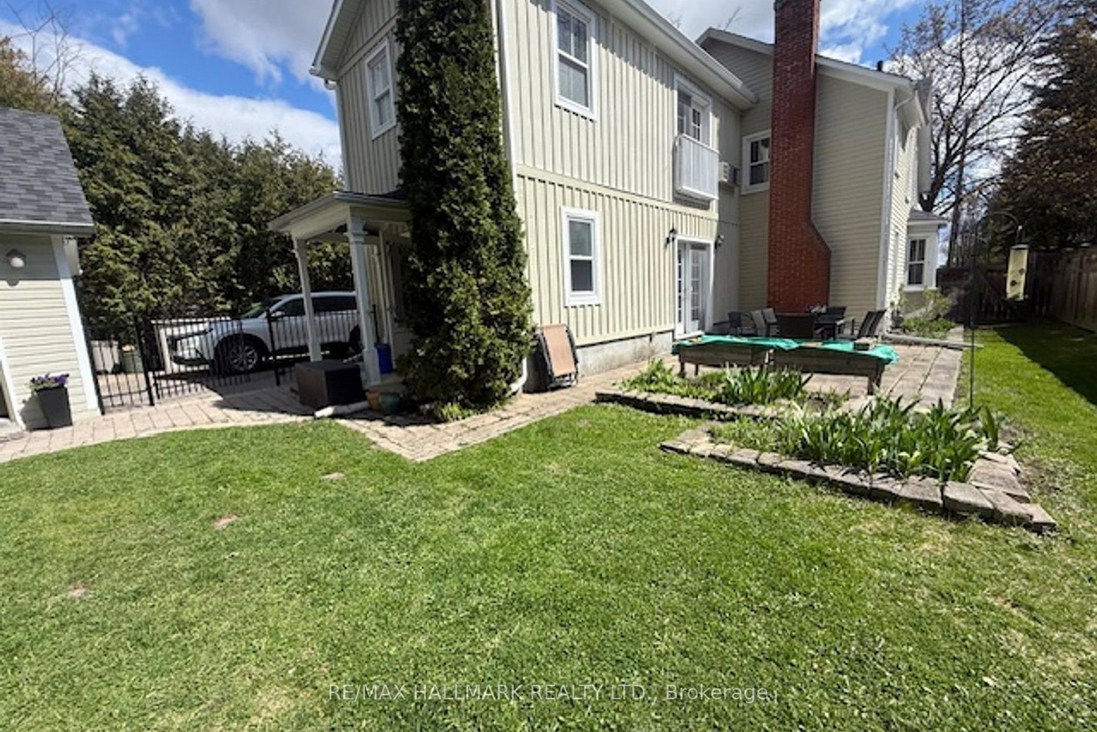 64 Powell Street • Richmond Hill, ON photo 43