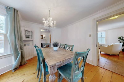 64 Powell Street • Richmond Hill, ON photo 8