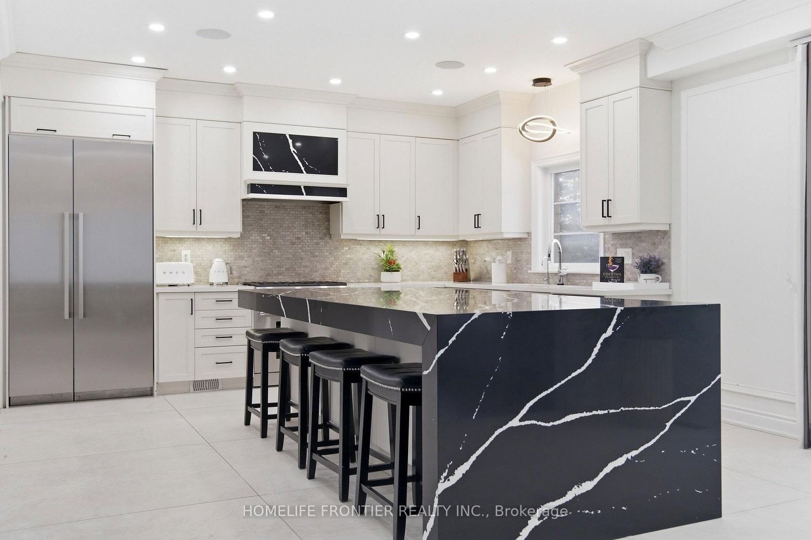 1195 Shore Acres Drive • Innisfil, ON photo 12