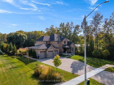 1195 Shore Acres Drive • Innisfil, ON photo 3