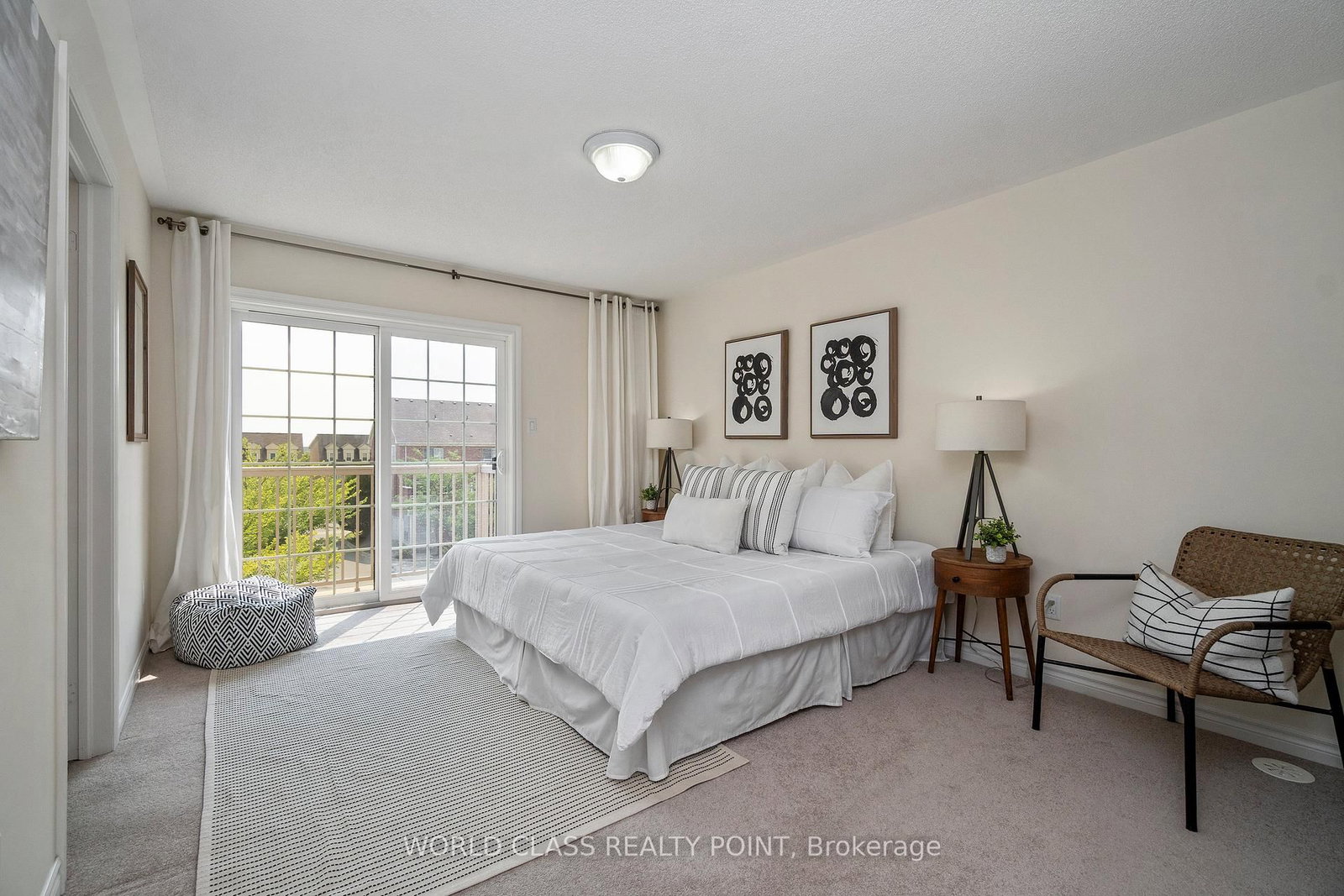 73 Cathedral High Street • Markham, ON photo 19
