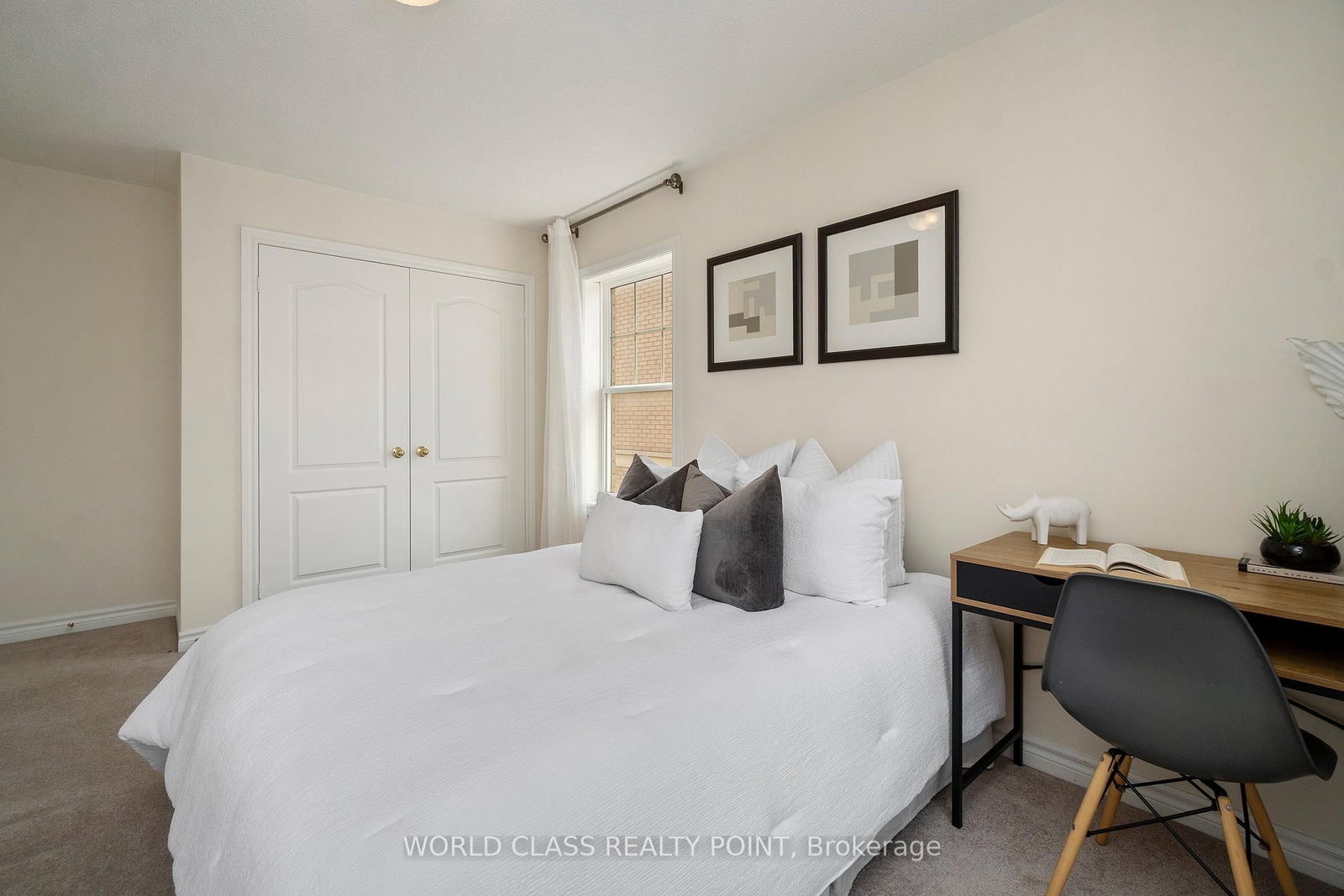 73 Cathedral High Street • Markham, ON photo 25