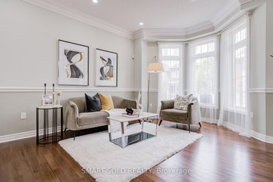9 Portia Street • Markham, ON photo 6