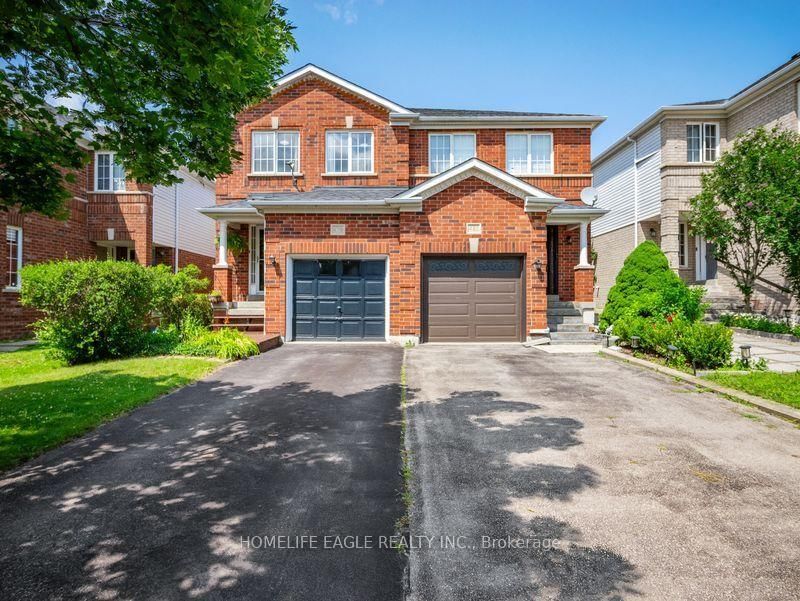 479 Heddle Crescent • Newmarket, ON photo 3
