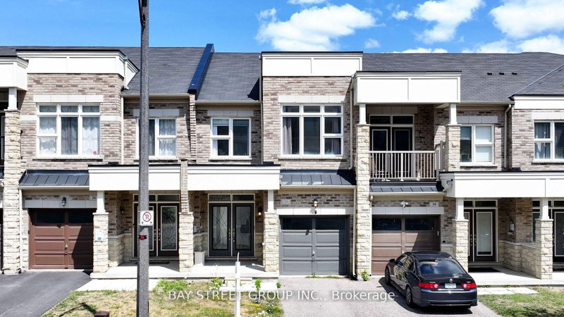 28 Rougeview Park Crescent