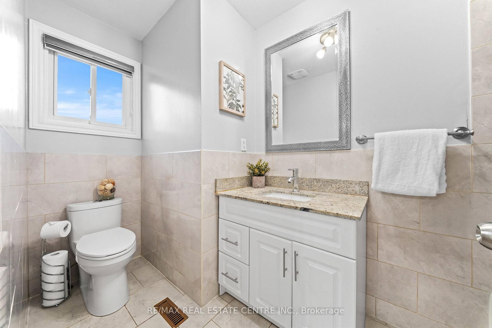 2 Hollyburn Court • Vaughan, ON photo 24