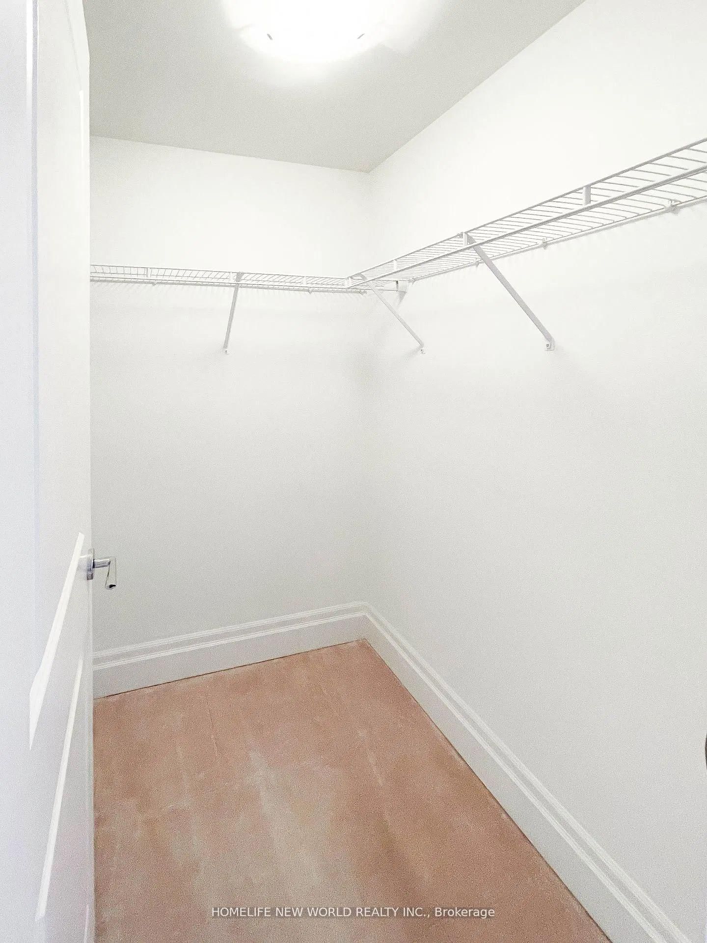 21 Upper Duke Crescent • #404 • Markham, ON photo 11