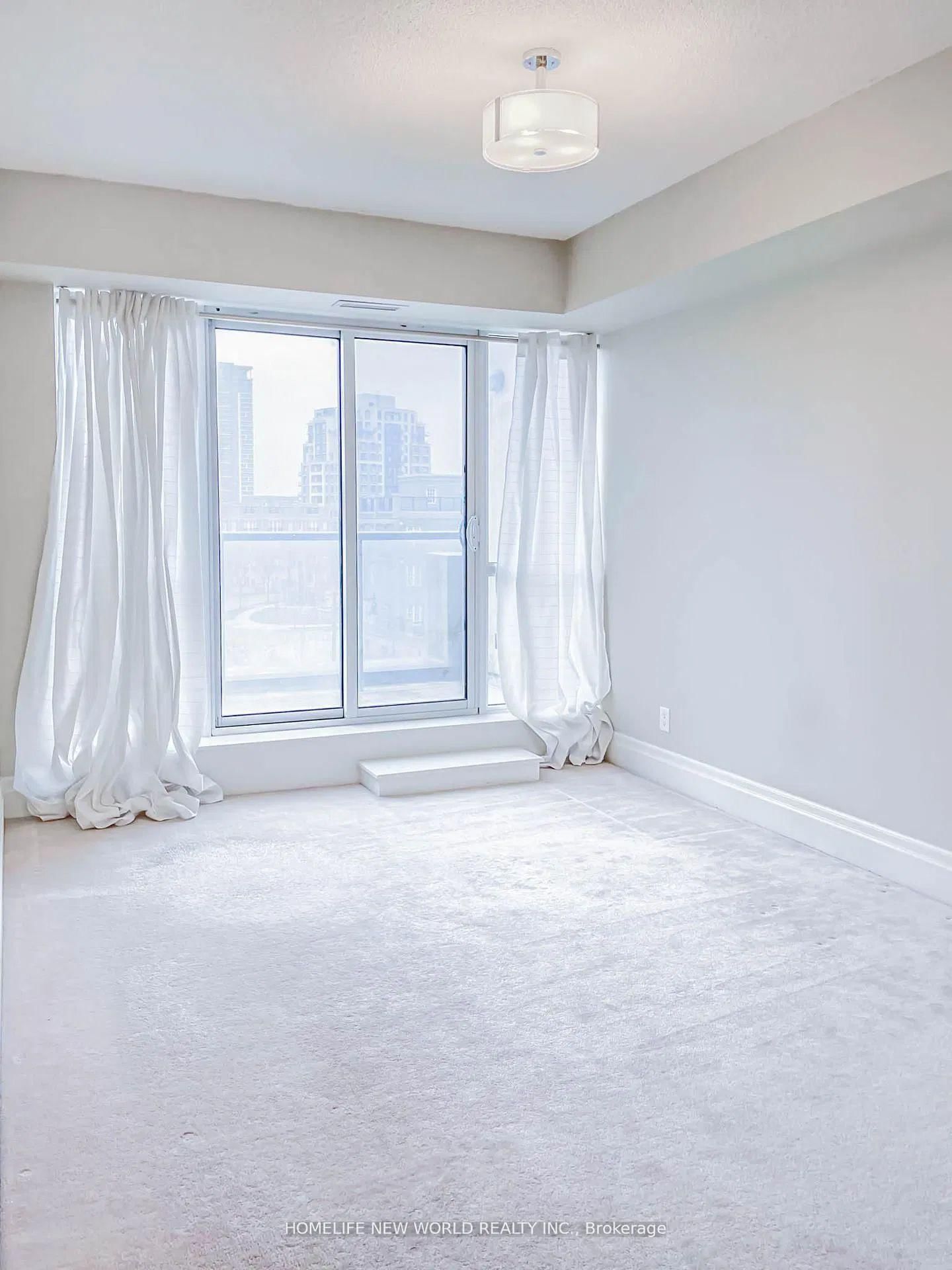 21 Upper Duke Crescent • #404 • Markham, ON photo 12