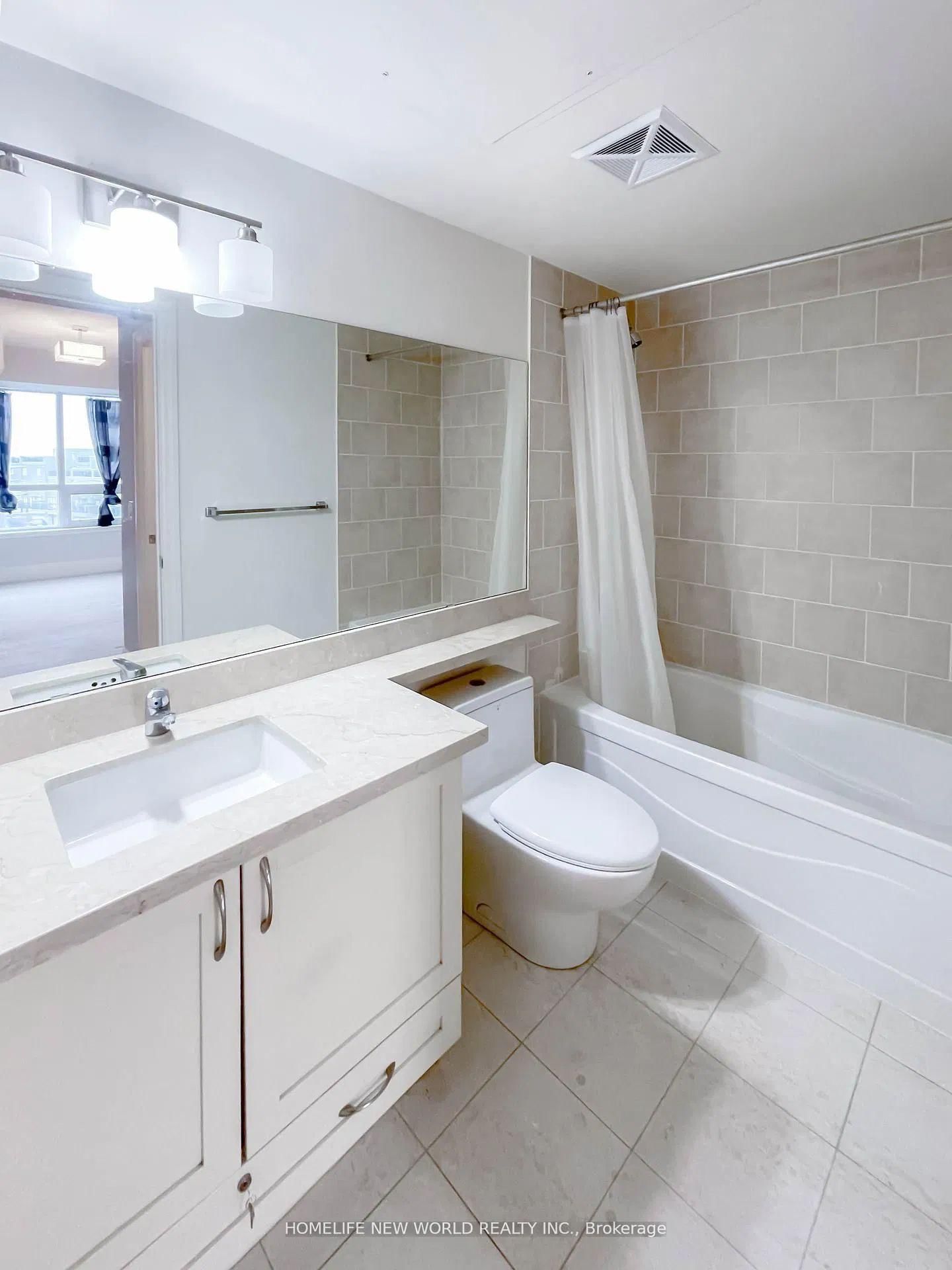 21 Upper Duke Crescent • #404 • Markham, ON photo 6