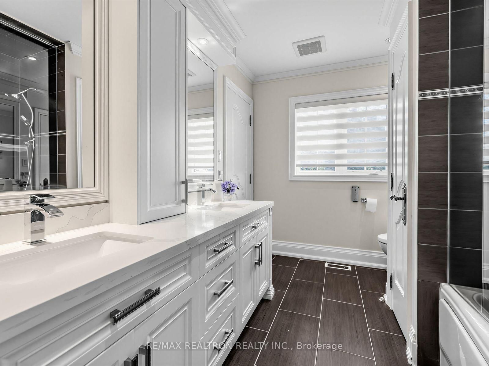 12 Anglin Drive • Richmond Hill, ON photo 21