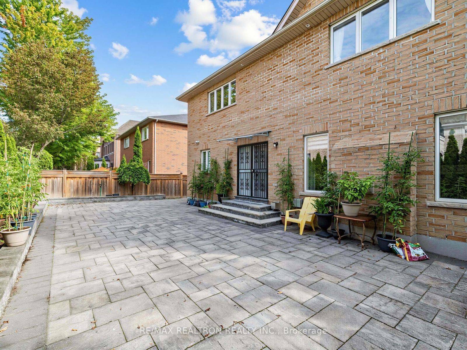 12 Anglin Drive • Richmond Hill, ON photo 39