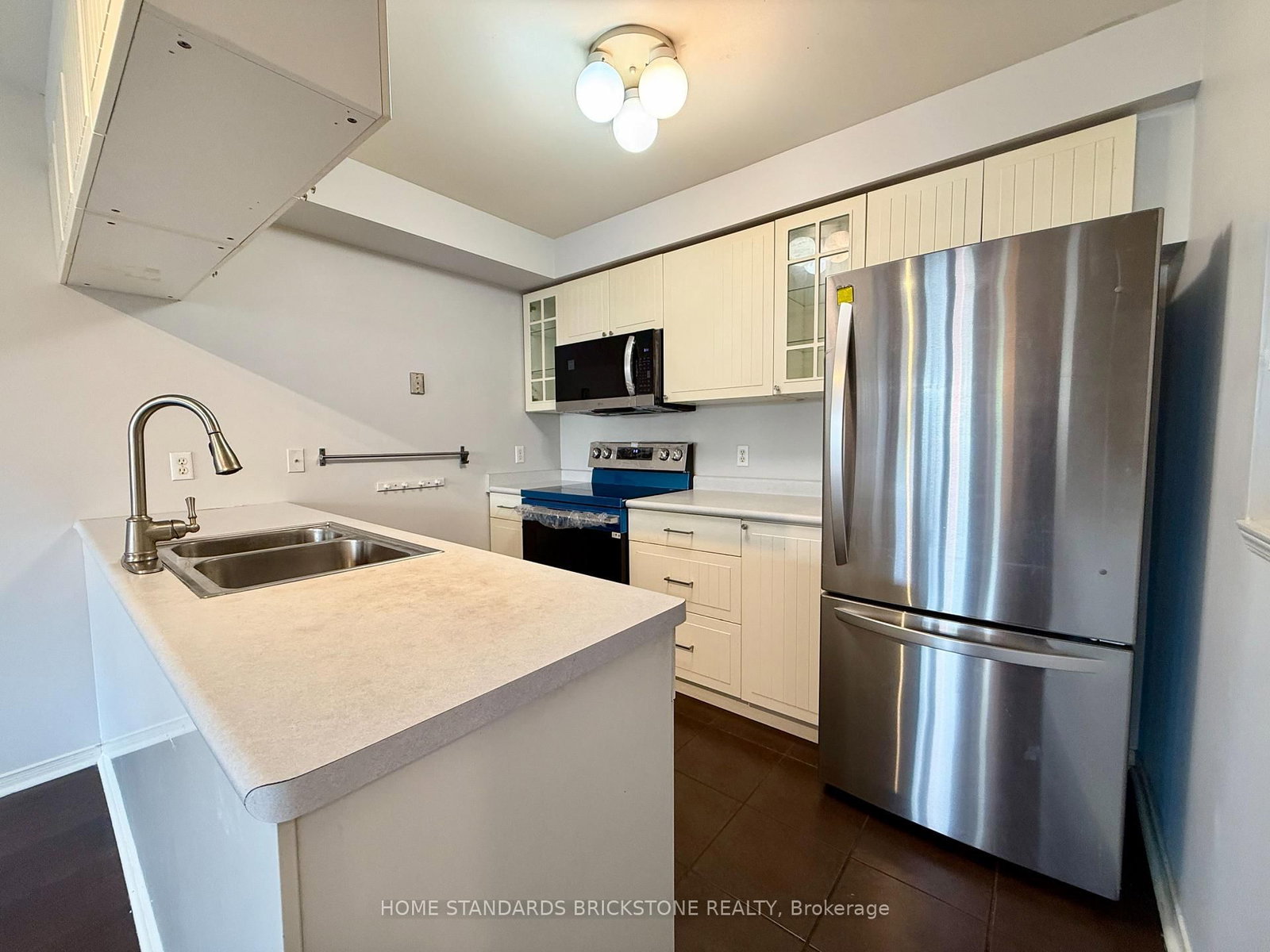 169-18 Clark Ave, Vaughan, view 10