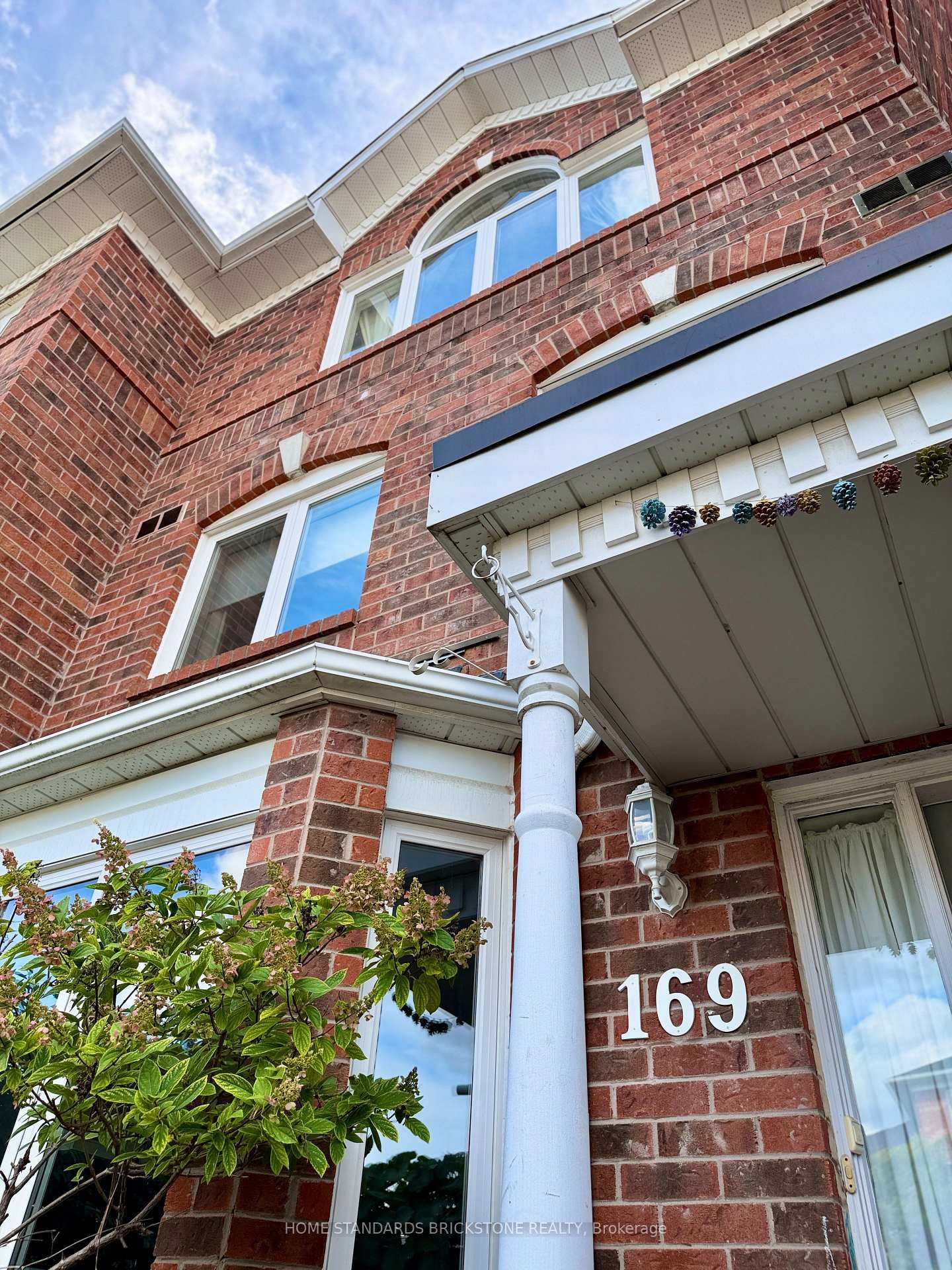 169-18 Clark Ave, Vaughan, view 5