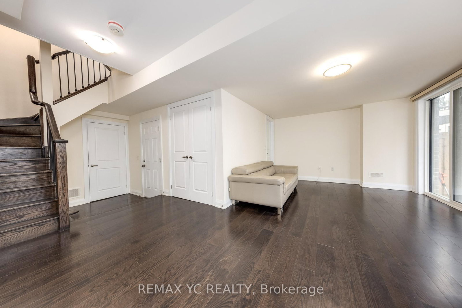 33 Duncombe Lane • Richmond Hill, ON photo 35