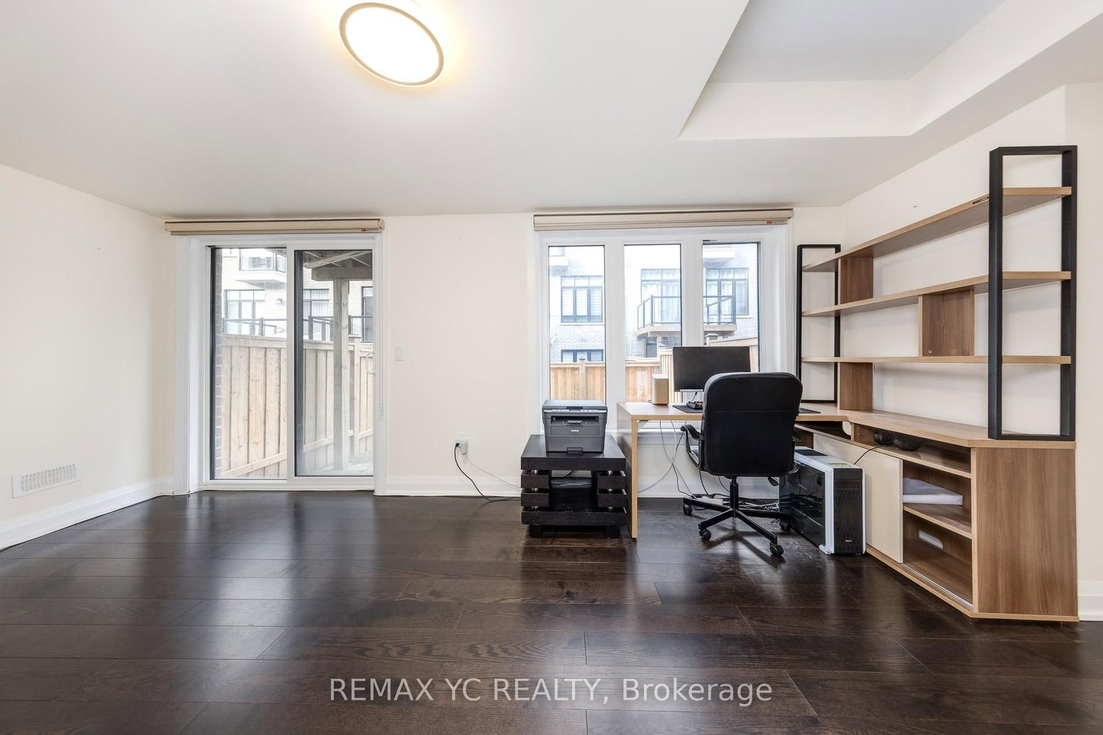 33 Duncombe Lane • Richmond Hill, ON photo 36