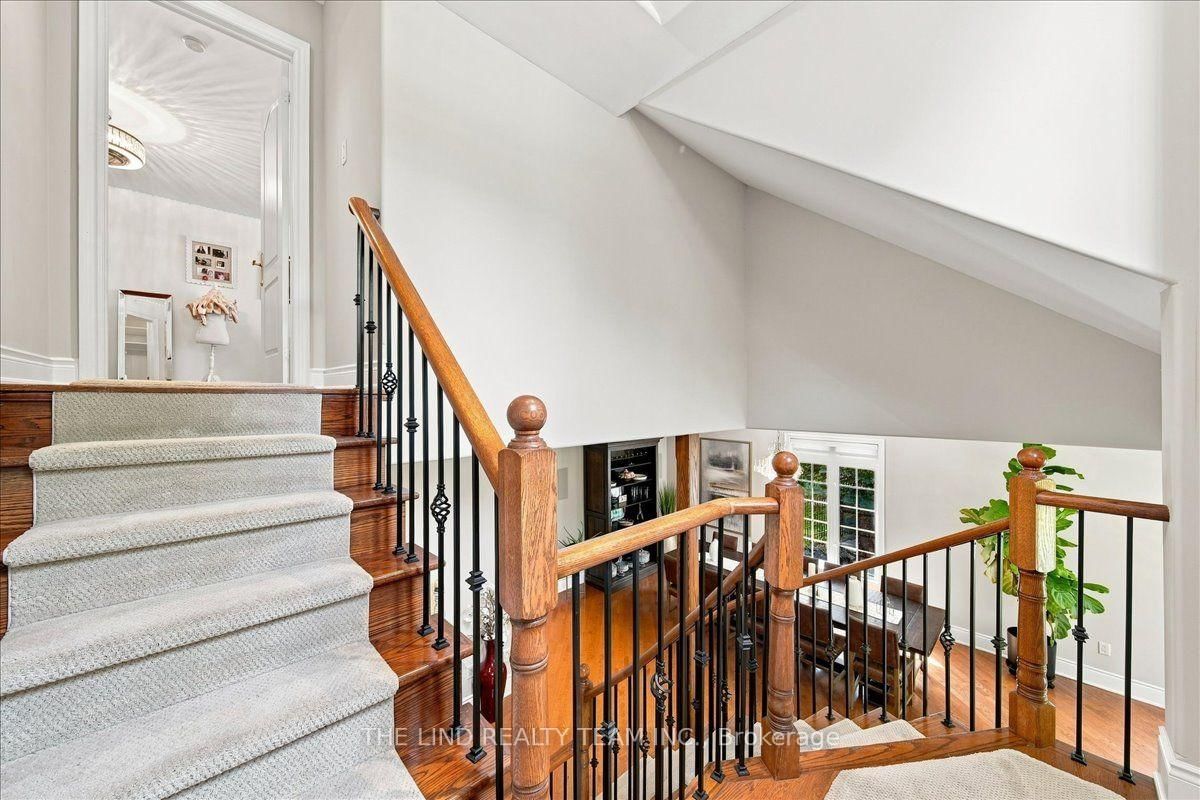 109 Willis Drive • Aurora, ON photo 22