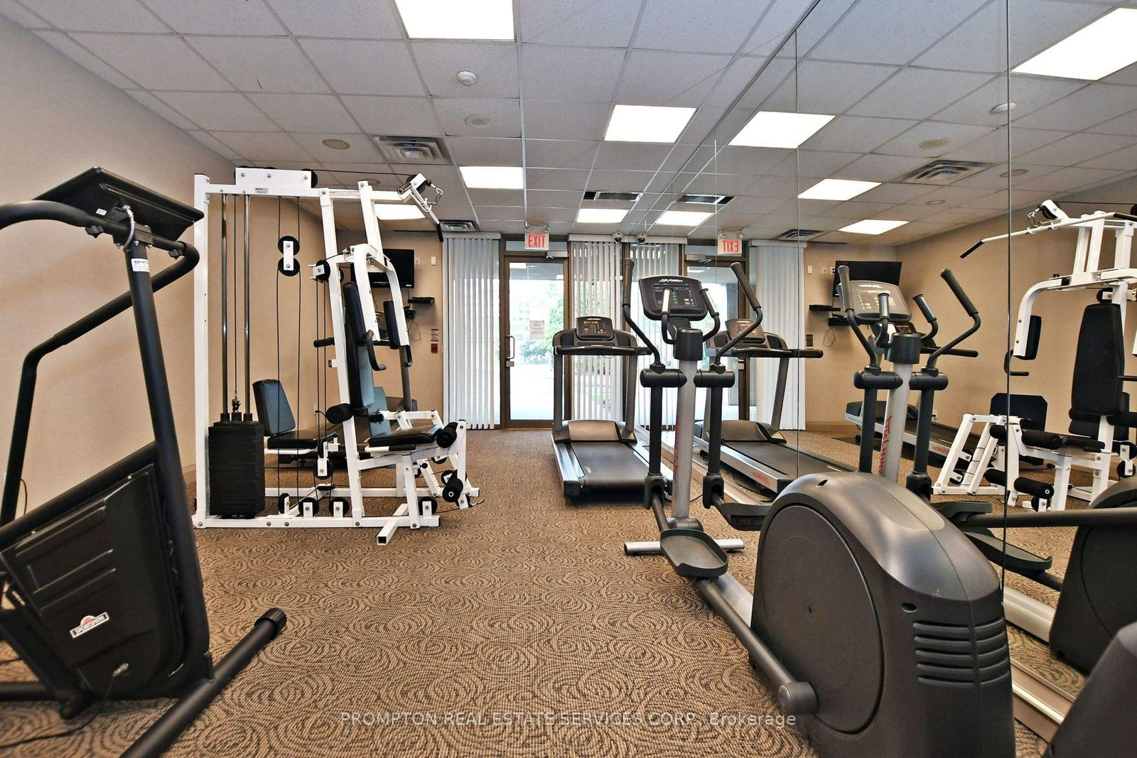 19 Northern Heights Drive • #PH09 • Richmond Hill, ON photo 17