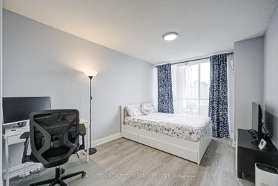 19 Northern Heights Drive • #PH09 • Richmond Hill, ON photo 8