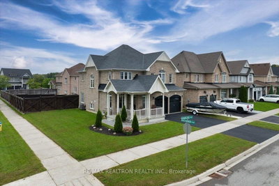 2 Bamburg Street • Georgina, ON photo 2