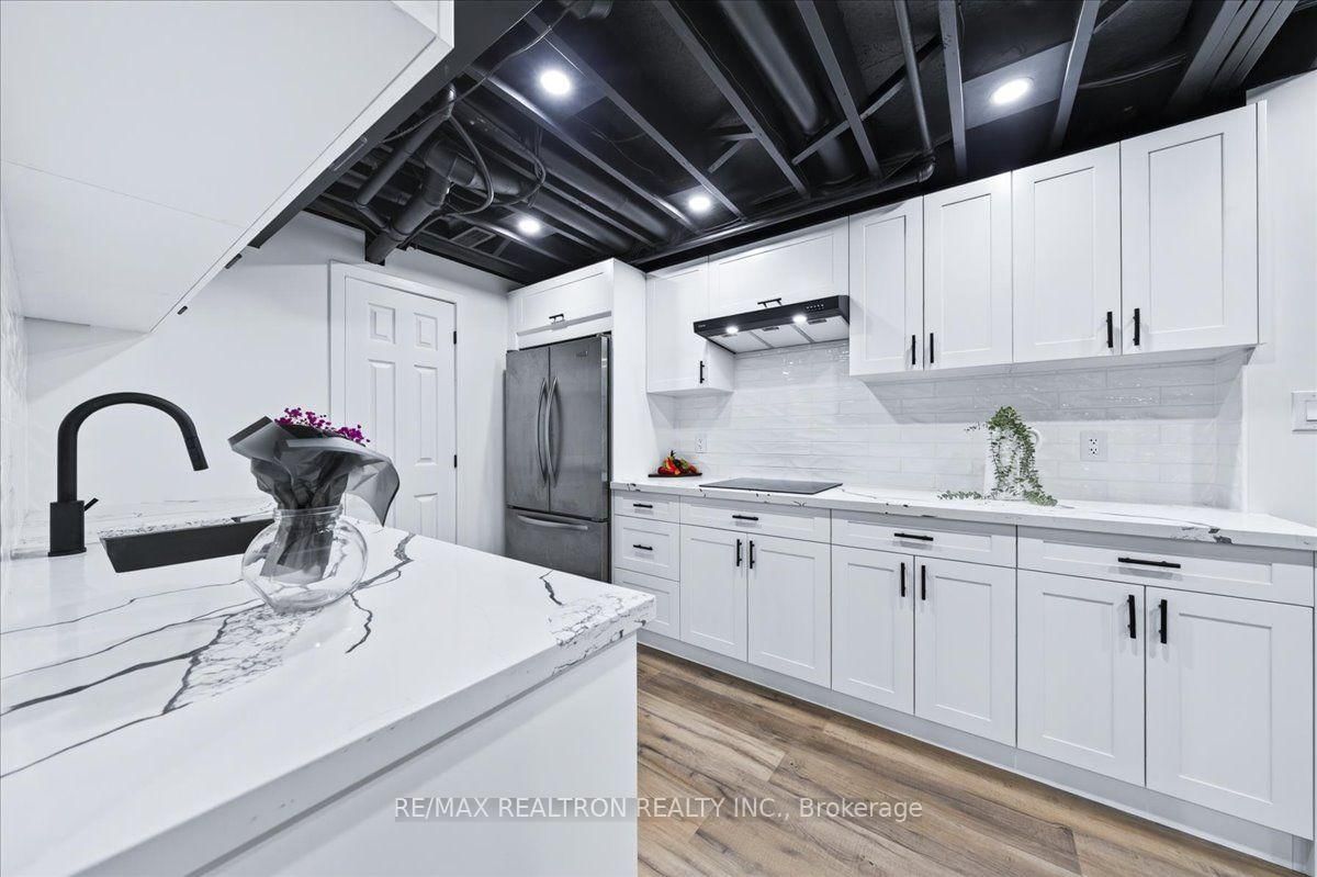 2 Bamburg Street • Georgina, ON photo 41