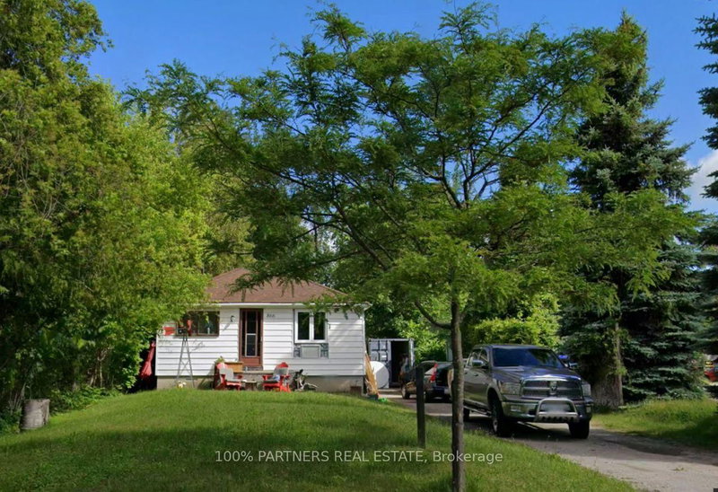 866 Innisfil Beach Road