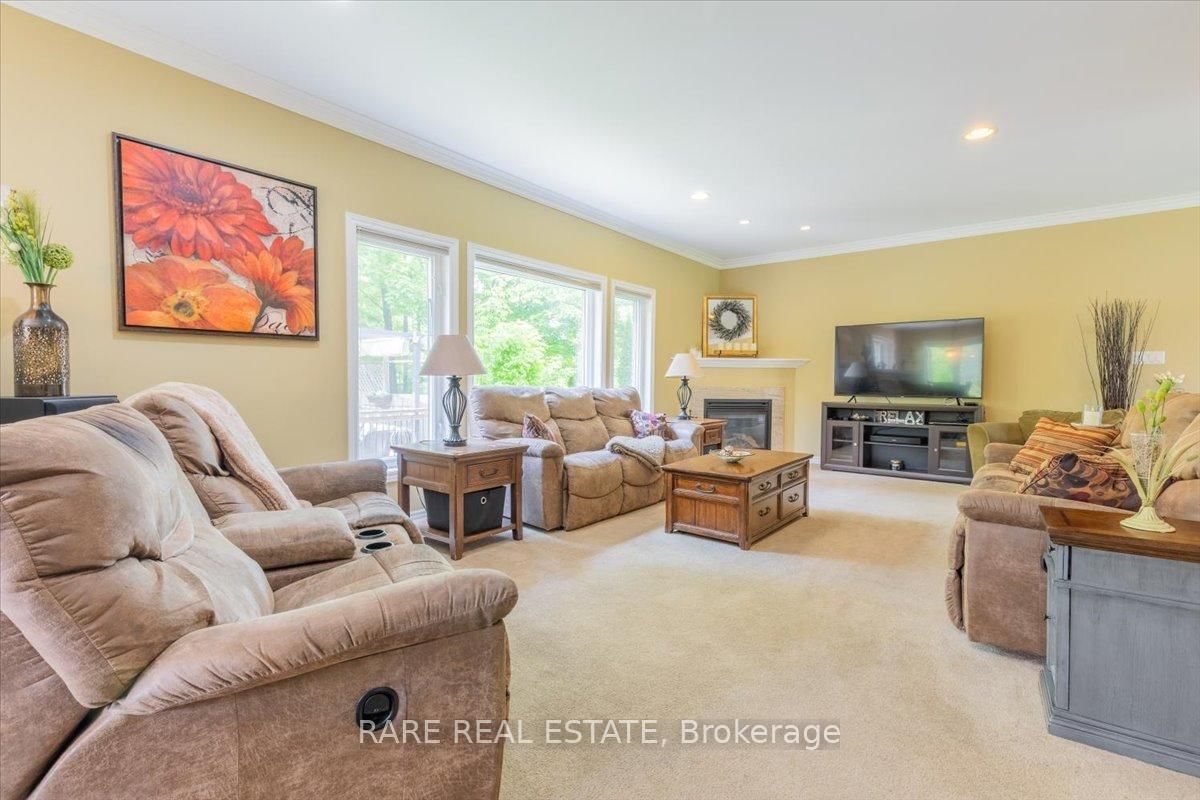 3618 Linda Street • Innisfil, ON photo 13