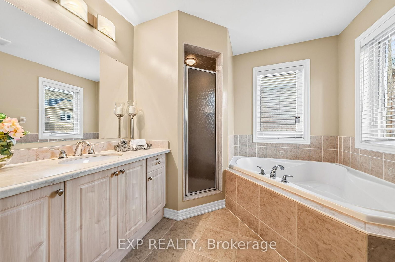 456 Summeridge Drive • Vaughan, ON photo 25