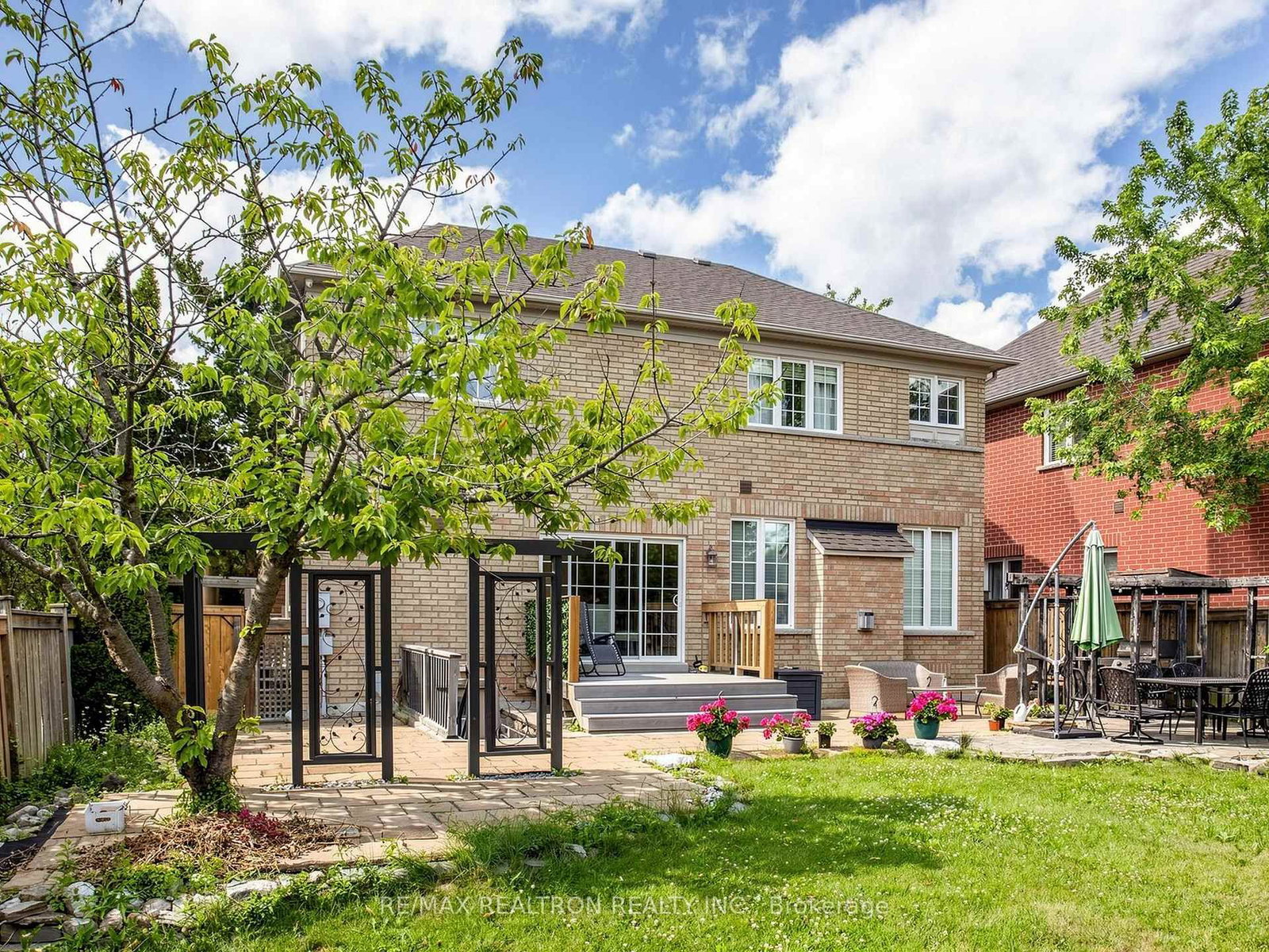 3 Lisa Brown Court • Richmond Hill, ON photo 43