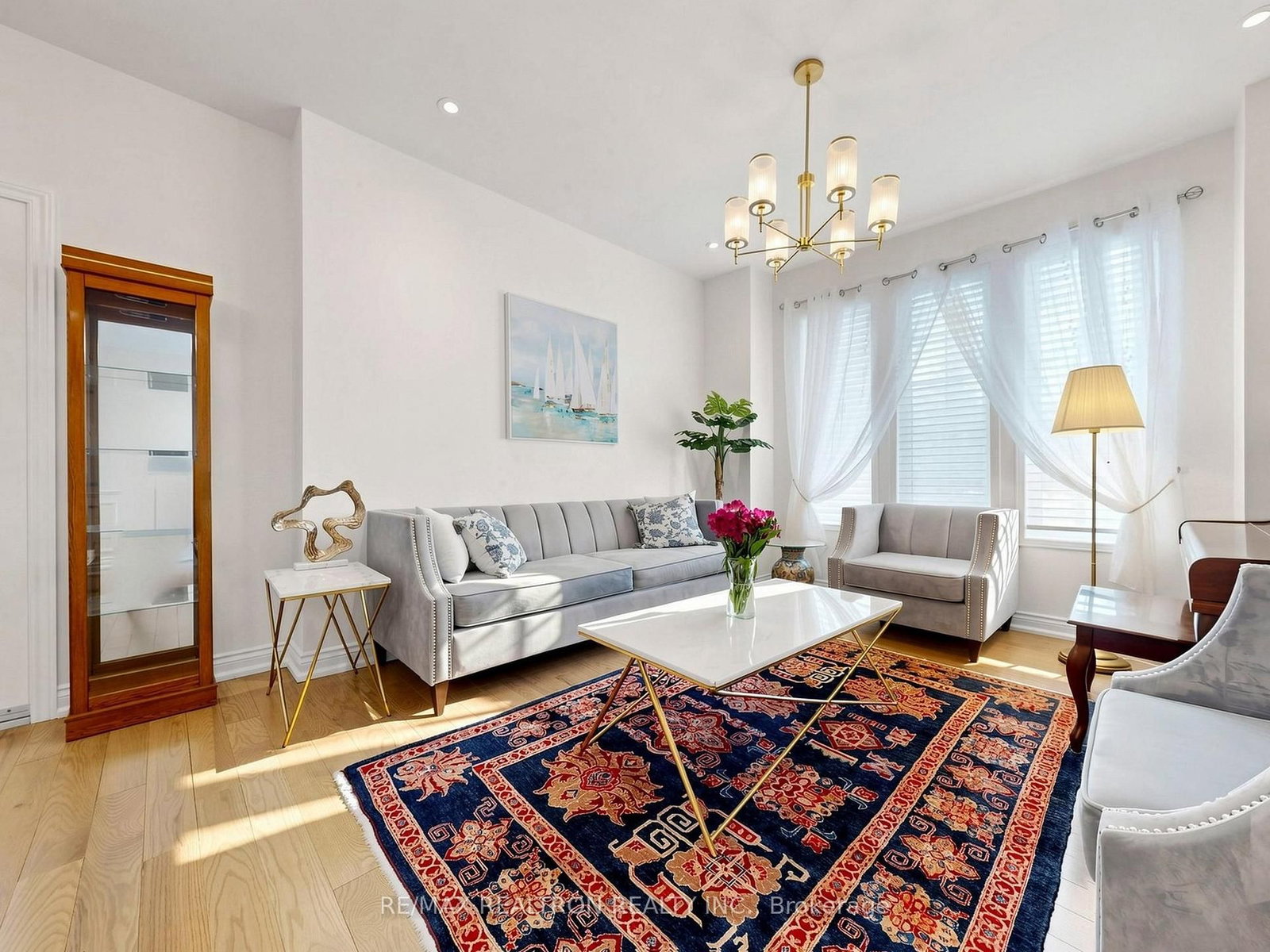 3 Lisa Brown Court • Richmond Hill, ON photo 7