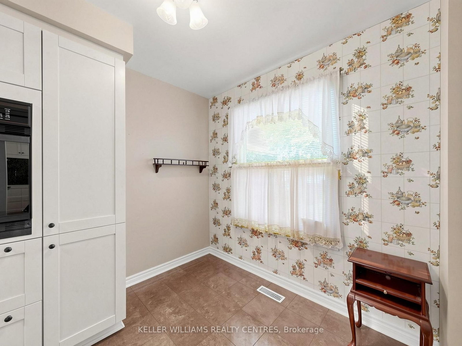 85 Lund Street • Richmond Hill, ON photo 11