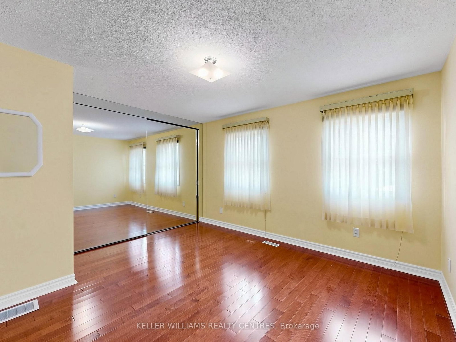 85 Lund Street • Richmond Hill, ON photo 13