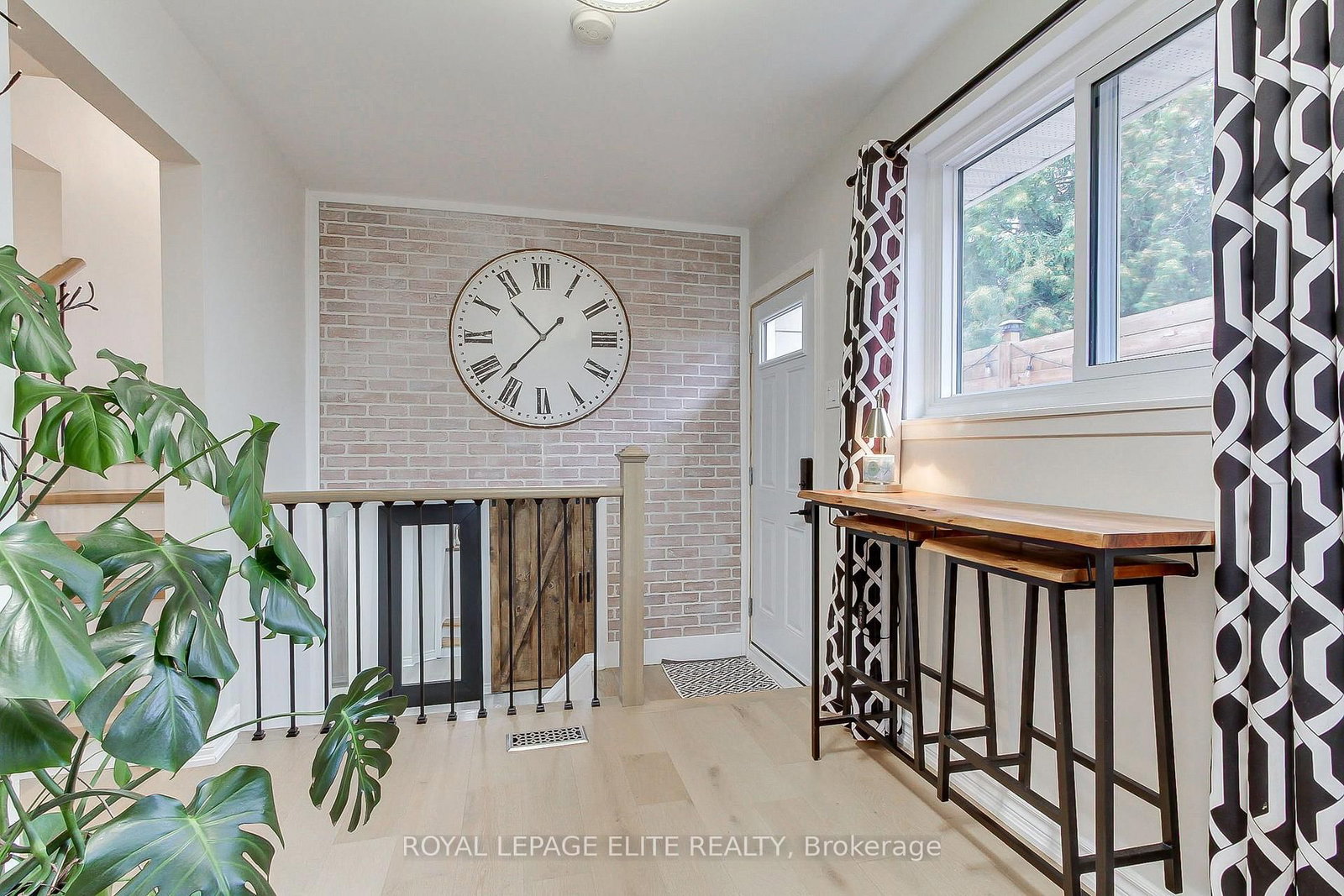 13 Alphonsus Court • New Tecumseth, ON photo 18