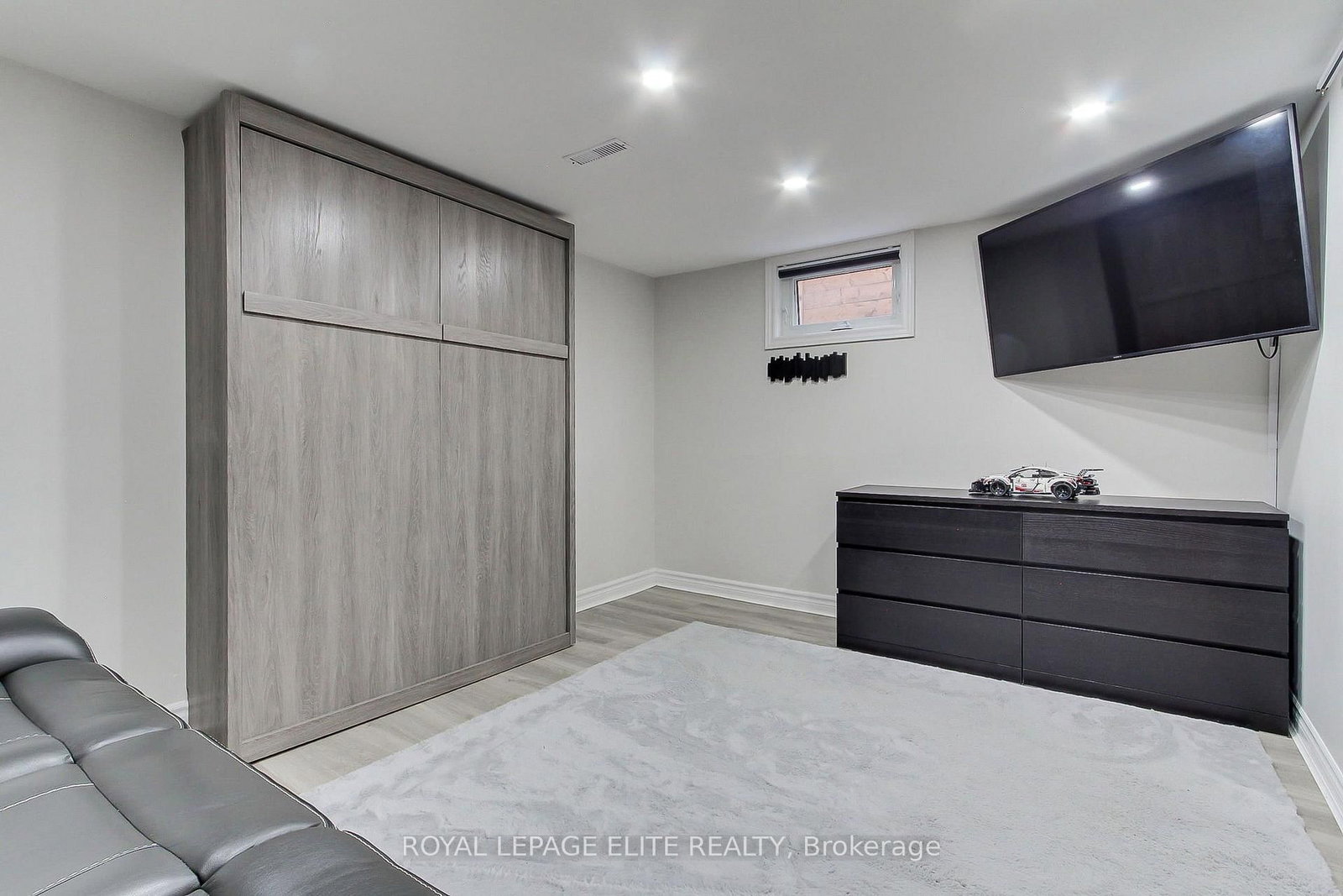 13 Alphonsus Court • New Tecumseth, ON photo 37