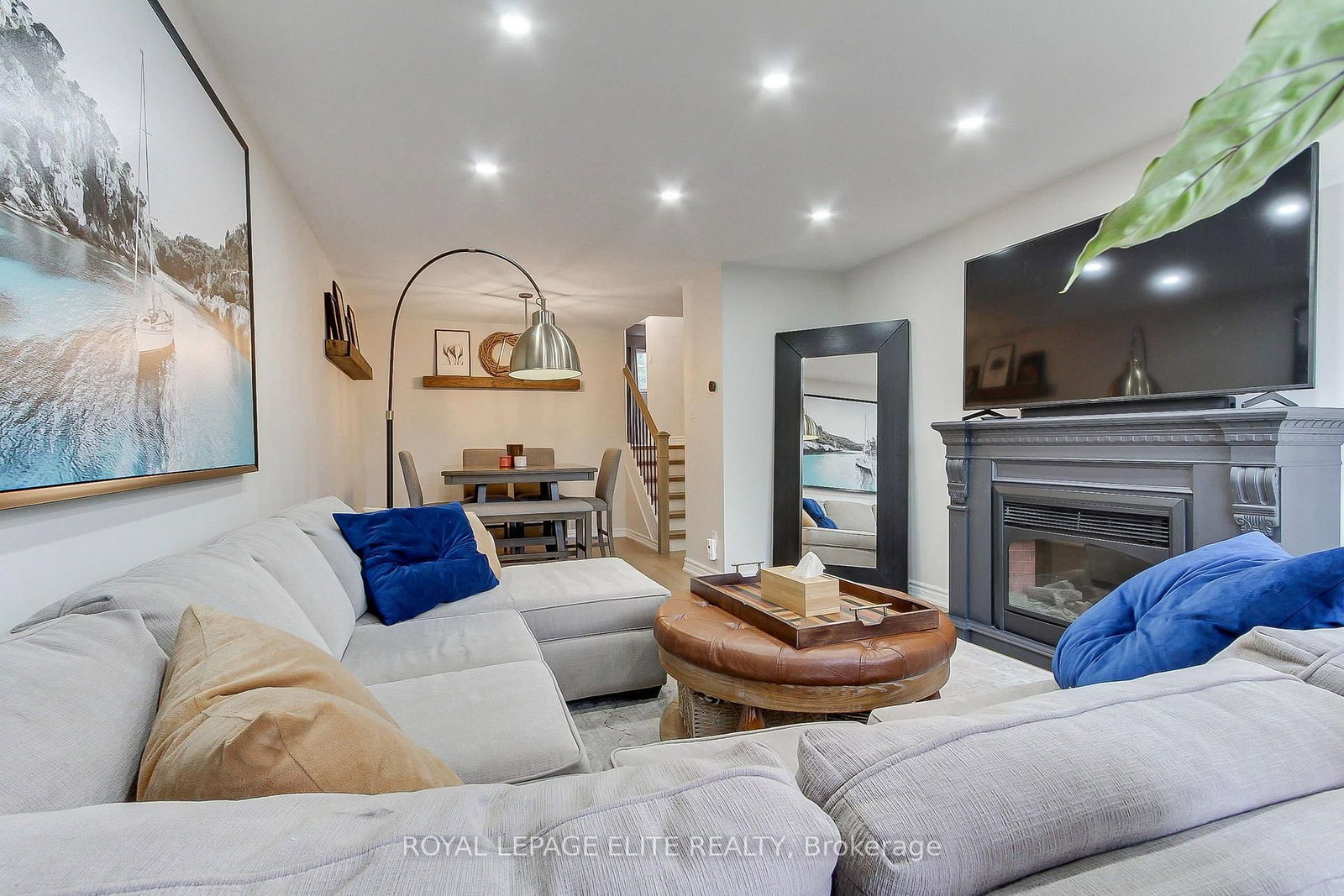 13 Alphonsus Court • New Tecumseth, ON photo 6
