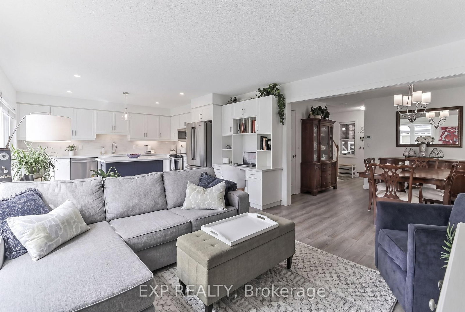 199 Shephard Avenue • New Tecumseth, ON photo 11