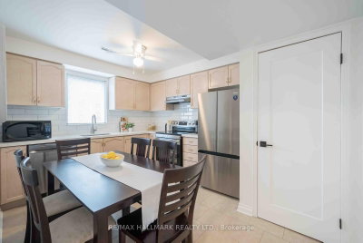 12439 Ninth Line • #209 • Whitchurch-Stouffville, ON photo 9