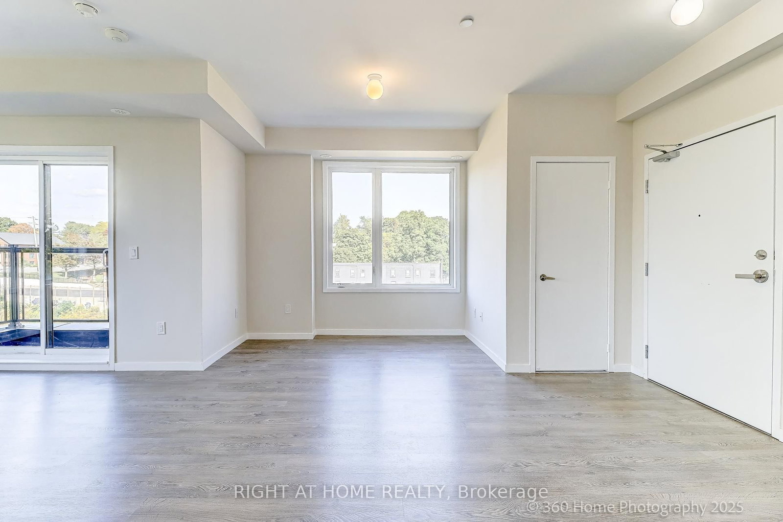 200 Alex Gardner Circle • #28 • Aurora, ON photo 7