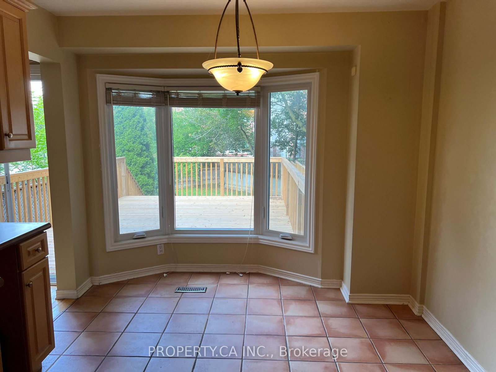 32 Brownstone Circle • Vaughan, ON photo 23
