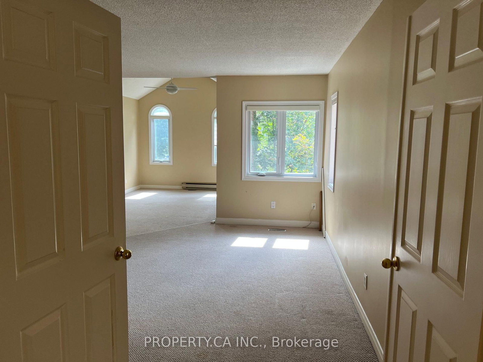 32 Brownstone Circle • Vaughan, ON photo 30
