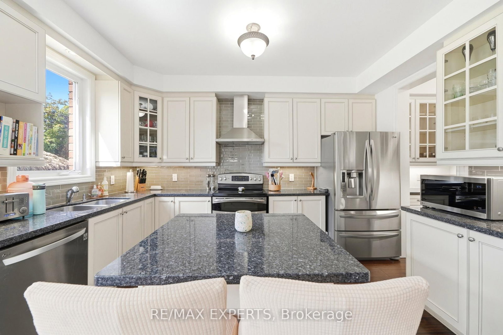 18 Vista Drive • Bradford West Gwillimbury, ON photo 15