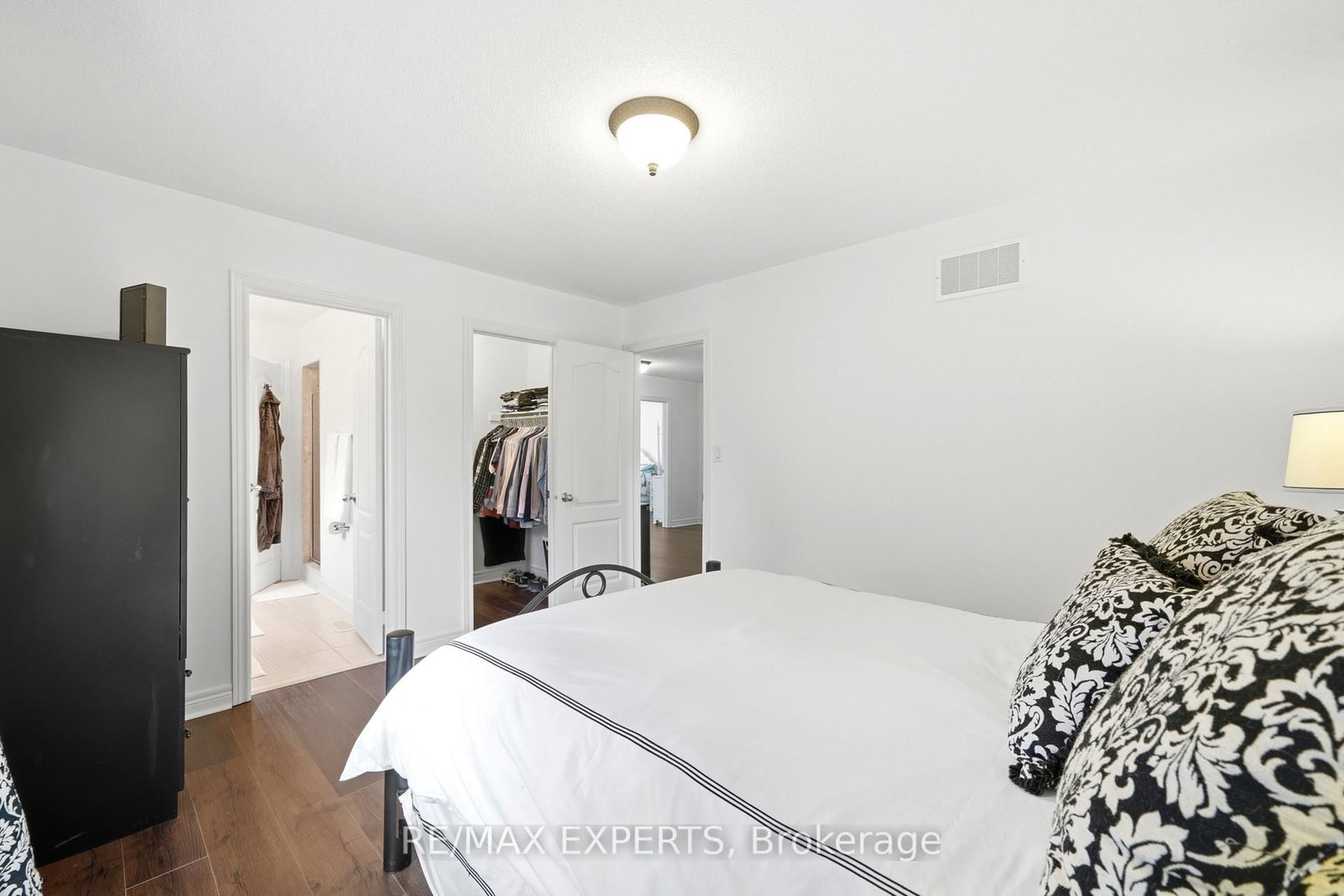 18 Vista Drive • Bradford West Gwillimbury, ON photo 35